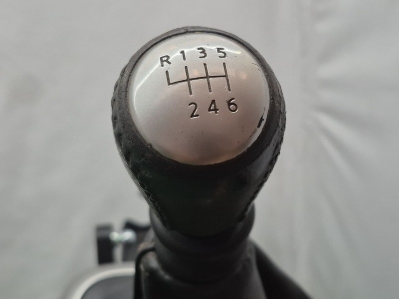 Recambio de palanca cambio para nissan qashqai i (j10, nj10) 1.5 dci referencia OEM IAM   