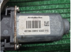 Recambio de elevalunas trasero derecho para nissan qashqai i (j10, nj10) 1.5 dci referencia OEM IAM    2