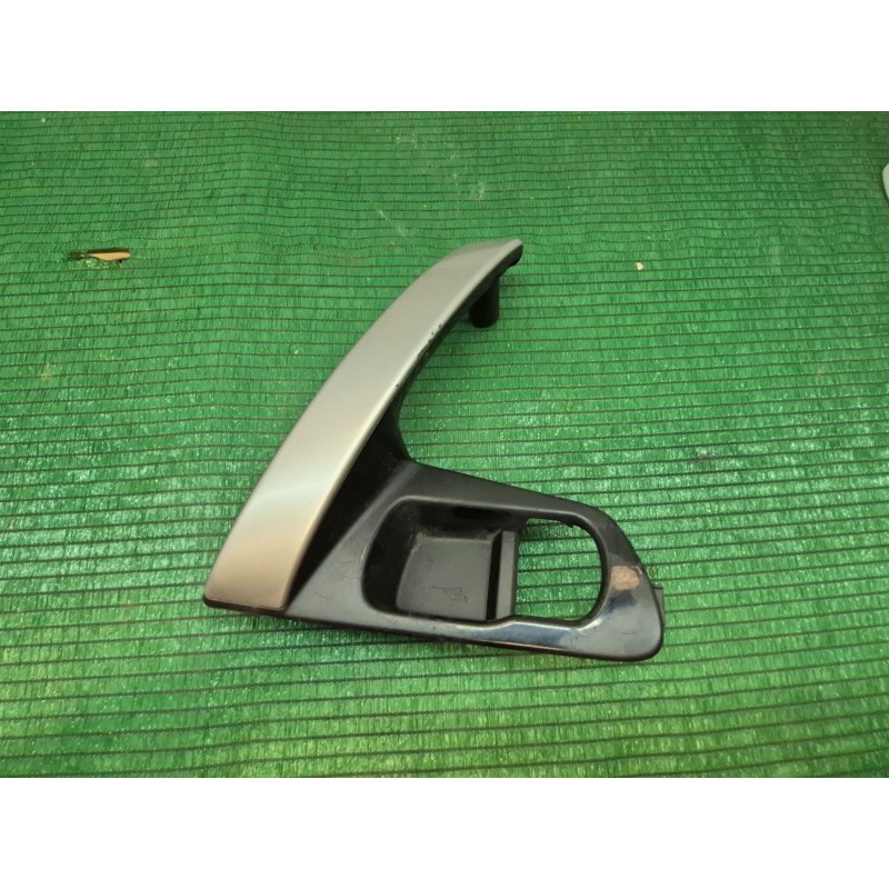 Recambio de molduras delanteras para nissan qashqai i (j10, nj10) 1.5 dci referencia OEM IAM 80951JD000 80951JD000 80951JD000