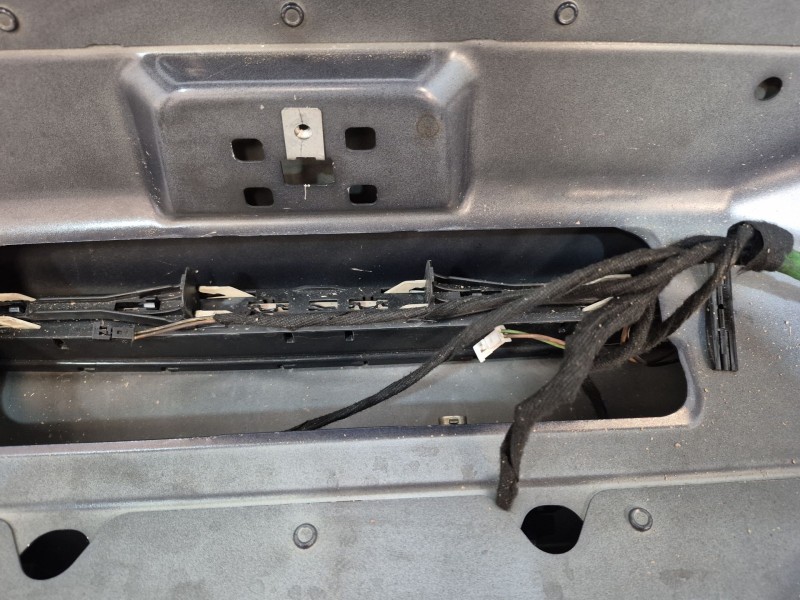 Recambio de tapa maletero para mercedes-benz clase e (w211) e 220 cdi (211.006) referencia OEM IAM   