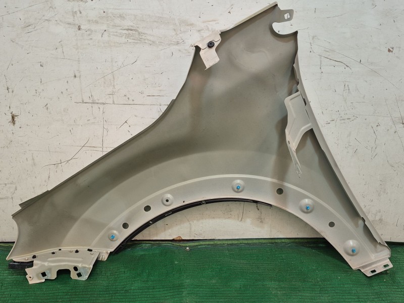 Recambio de aleta delantera derecha para fiat 500x (334_) 1.3 d multijet (334axh1a) referencia OEM IAM   