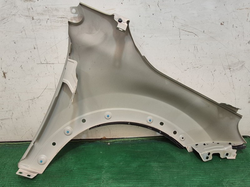 Recambio de aleta delantera izquierda para fiat 500x (334_) 1.3 d multijet (334axh1a) referencia OEM IAM   