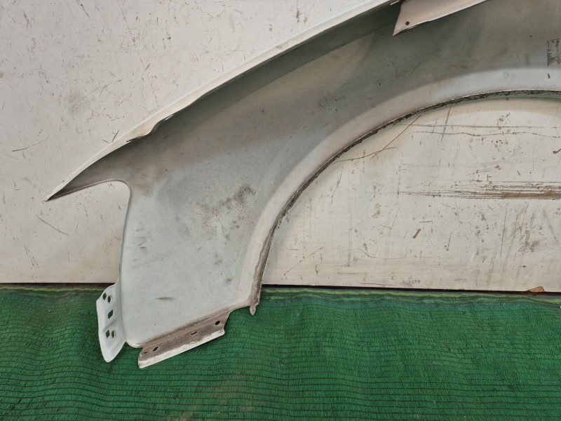 Recambio de aleta delantera derecha para audi s5 cabriolet (8f7) referencia OEM IAM   