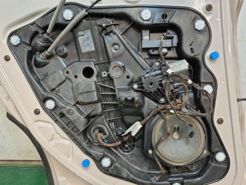 Recambio de puerta delantera derecha para fiat 500x (334_) 1.3 d multijet (334axh1a) referencia OEM IAM   