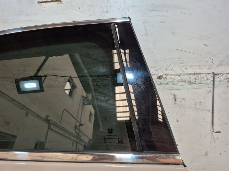 Recambio de puerta trasera derecha para fiat 500x (334_) 1.3 d multijet (334axh1a) referencia OEM IAM   