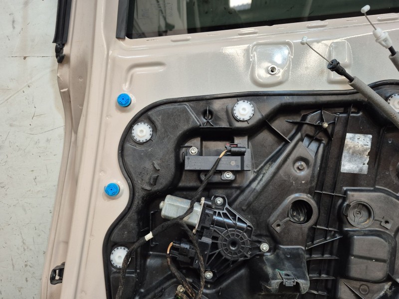 Recambio de puerta trasera derecha para fiat 500x (334_) 1.3 d multijet (334axh1a) referencia OEM IAM   