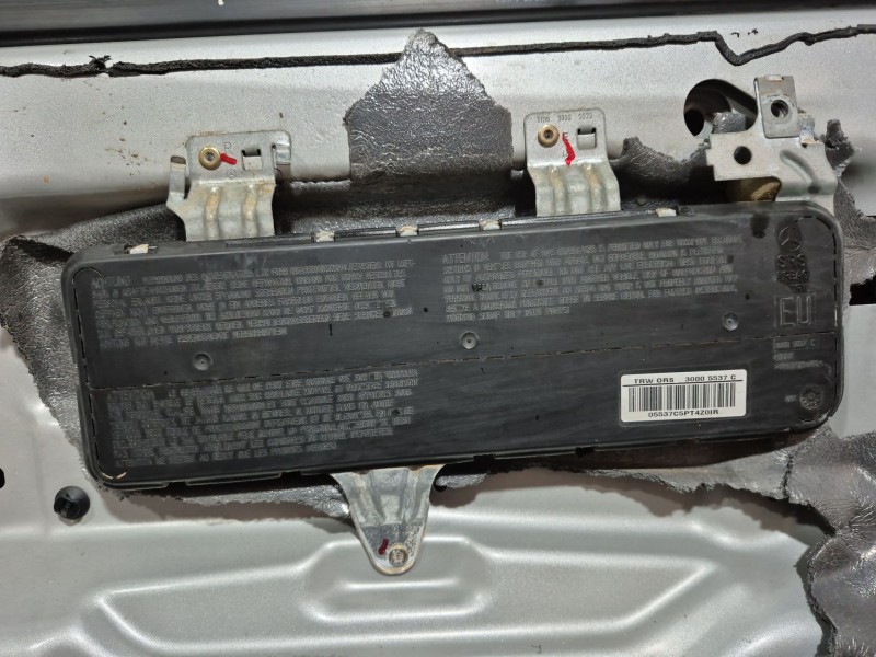 Recambio de puerta delantera derecha para mercedes-benz clk (c209) clk 270 cdi (209.316) referencia OEM IAM   