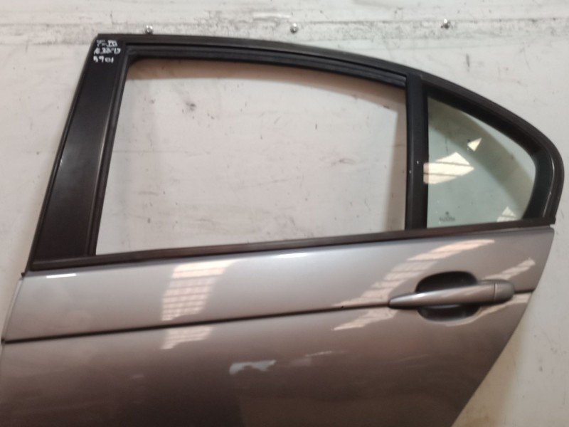 Recambio de puerta trasera izquierda para bmw 3 (e46) 320 d referencia OEM IAM   