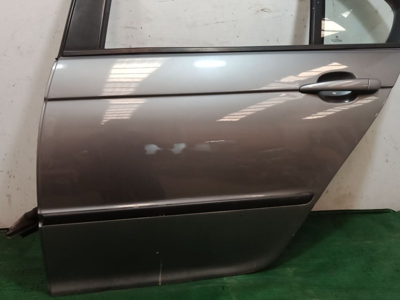 Recambio de puerta trasera izquierda para bmw 3 (e46) 320 d referencia OEM IAM   