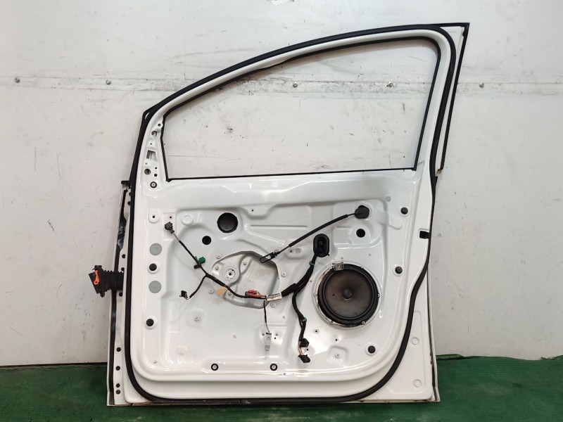 Recambio de puerta delantera derecha para volkswagen golf plus v (5m1, 521) 1.6 tdi referencia OEM IAM   