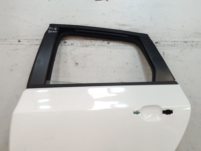 Recambio de puerta trasera izquierda para opel astra j (p10) 1.7 cdti (68) referencia OEM IAM   