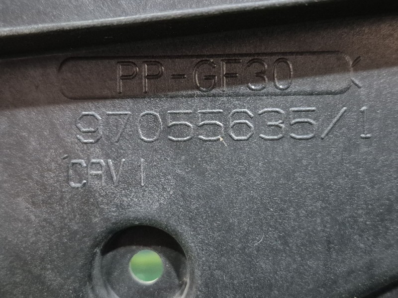 Recambio de electroventilador para opel astra j (p10) 1.7 cdti (68) referencia OEM IAM 0130308404 0130308404 52430295