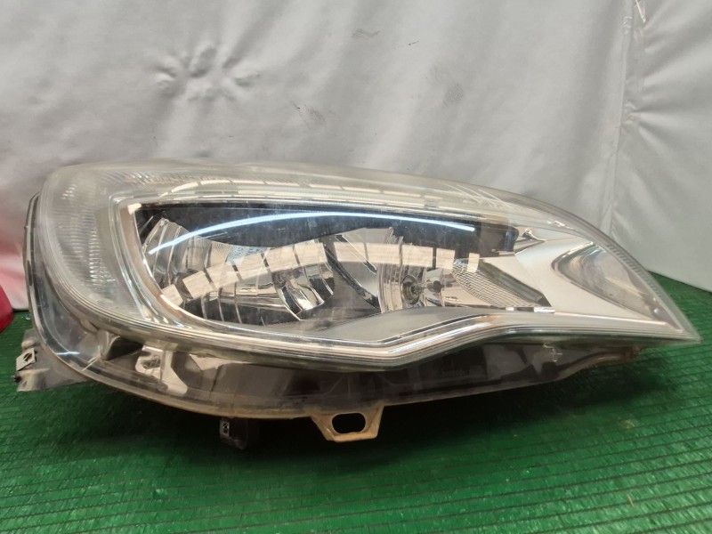 Recambio de faro derecho para opel astra j (p10) 1.7 cdti (68) referencia OEM IAM   