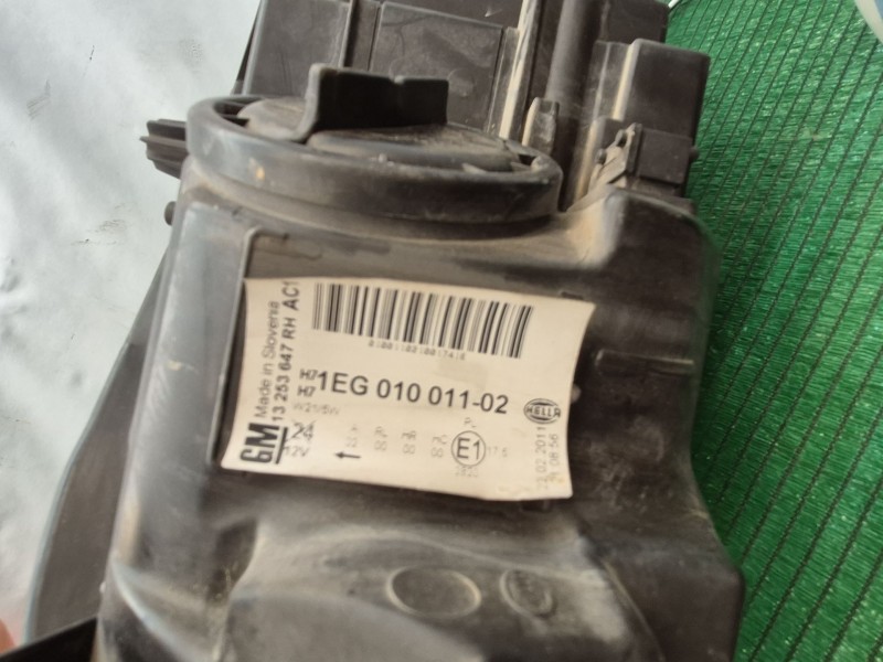 Recambio de faro derecho para opel astra j (p10) 1.7 cdti (68) referencia OEM IAM   