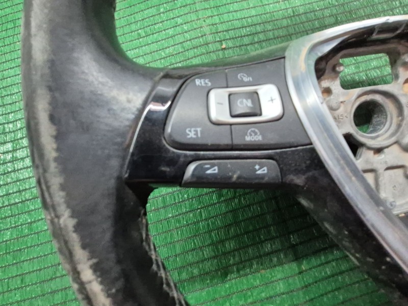 Recambio de volante para volkswagen golf vii (5g1, bq1, be1, be2) 1.6 referencia OEM IAM 6198400 6198400 6198400