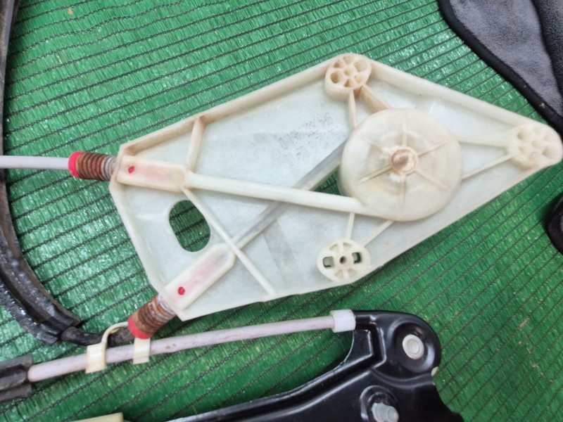 Recambio de elevalunas delantero izquierdo para volkswagen polo v (6r1, 6c1) 1.2 referencia OEM IAM   