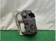 Recambio de piloto trasero maletero derecho para ford fiesta berl./courier 1.1 cat referencia OEM IAM 230570R 230570R 230570R 2