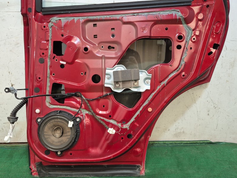 Recambio de puerta trasera derecha para nissan qashqai i (j10, nj10) 1.5 dci referencia OEM IAM   