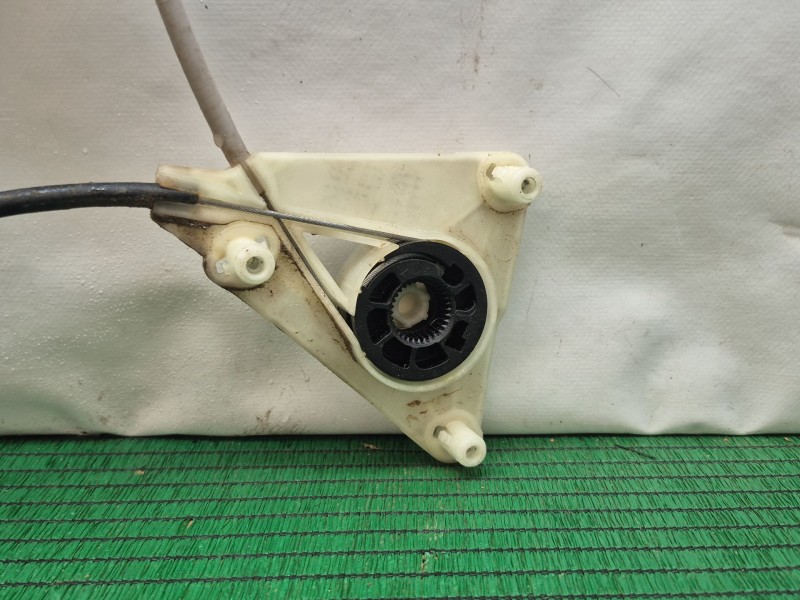 Recambio de elevalunas trasero derecho para volkswagen polo v (6r1, 6c1) 1.2 referencia OEM IAM   