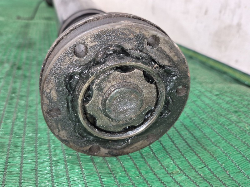 Recambio de transmision central para audi s5 cabriolet (8f7) referencia OEM IAM   