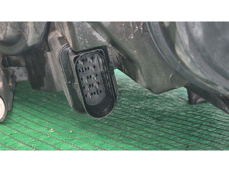 Recambio de faro delantero para volkswagen passat b6 (3c2) 2.0 tdi 16v referencia OEM IAM   