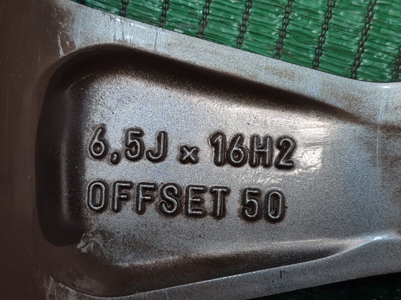 Recambio de juego llantas para kia cee´d (jd) 1.4 crdi 90 referencia OEM IAM   