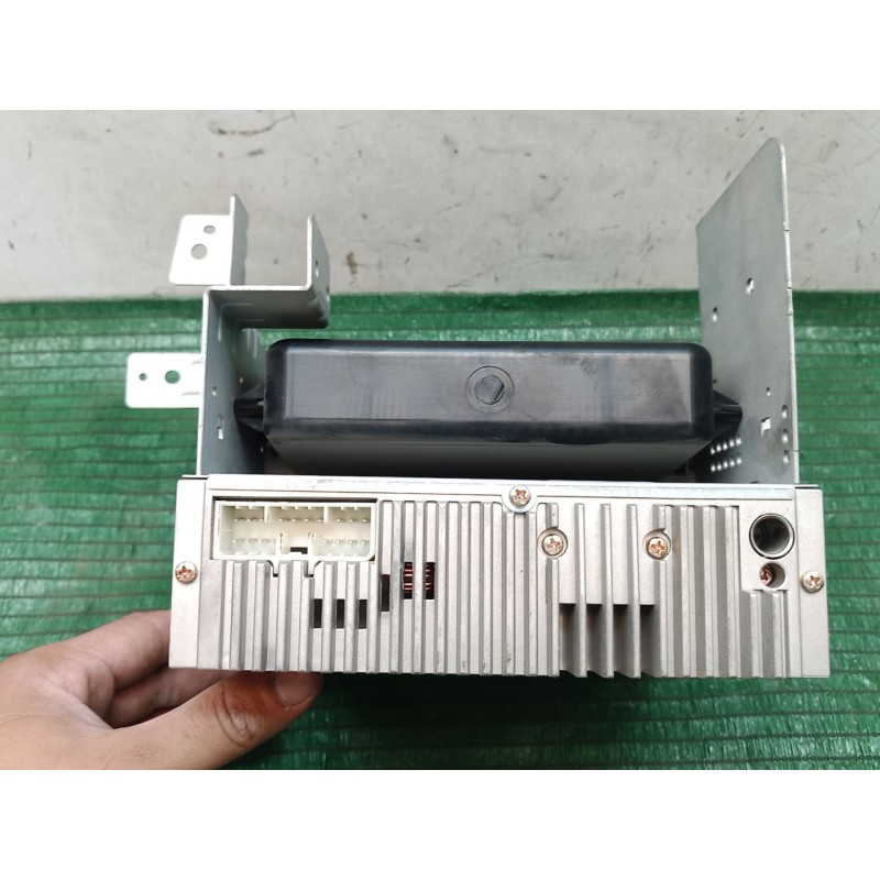 Recambio de sistema audio / radio cd para ssangyong kyron 200 xdi premium 4wd referencia OEM IAM   