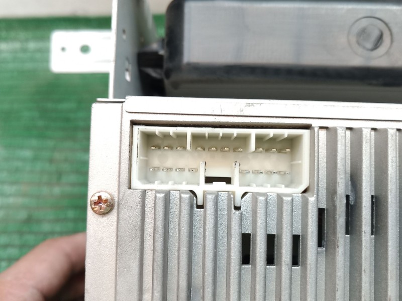 Recambio de sistema audio / radio cd para ssangyong kyron 200 xdi premium 4wd referencia OEM IAM   