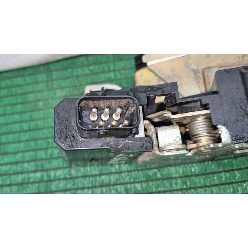 Recambio de cerradura maletero / porton para bmw 3 coupé (e36) 318 is referencia OEM IAM 8353012 8353012 8353012