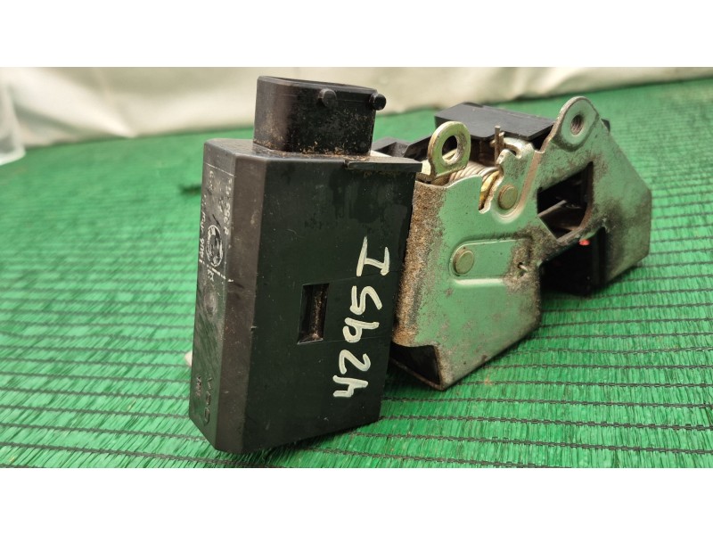 Recambio de cerradura maletero / porton para bmw 3 coupé (e36) 318 is referencia OEM IAM 8353012 8353012 8353012