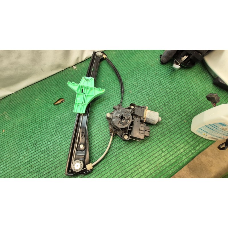 Recambio de elevalunas trasero derecho para volkswagen tiguan (ad1, ax1) 1.5 tsi referencia OEM IAM   