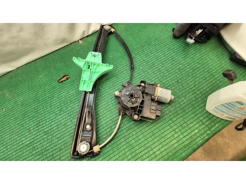 Recambio de elevalunas trasero derecho para volkswagen tiguan (ad1, ax1) 1.5 tsi referencia OEM IAM   