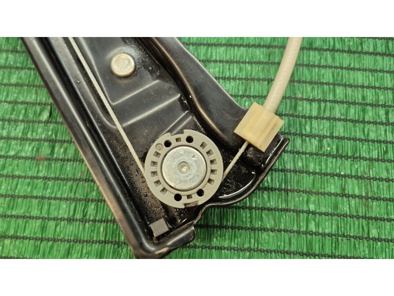 Recambio de elevalunas trasero derecho para volkswagen tiguan (ad1, ax1) 1.5 tsi referencia OEM IAM   