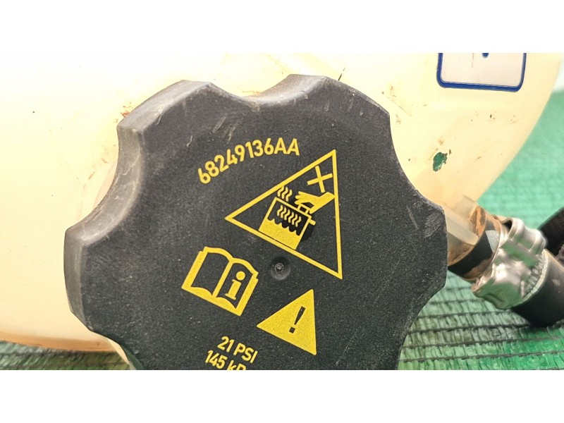 Recambio de deposito expansion para fiat 500x (334_) 1.3 d multijet (334axh1a) referencia OEM IAM 68249136AA 68249136AA 68249136