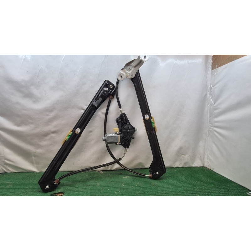 Recambio de elevalunas delantero derecho para volkswagen golf vii (5g1, bq1, be1, be2) 1.6 referencia OEM IAM   