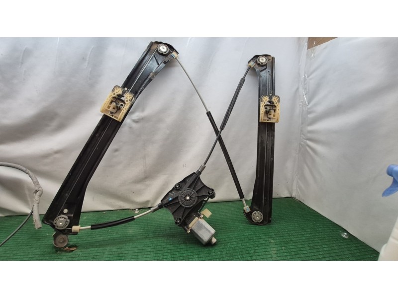 Recambio de elevalunas delantero izquierdo para volkswagen tiguan (ad1, ax1) 1.5 tsi referencia OEM IAM   