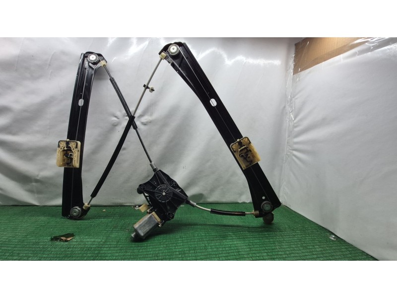 Recambio de elevalunas delantero derecho para volkswagen tiguan (ad1, ax1) 1.5 tsi referencia OEM IAM   