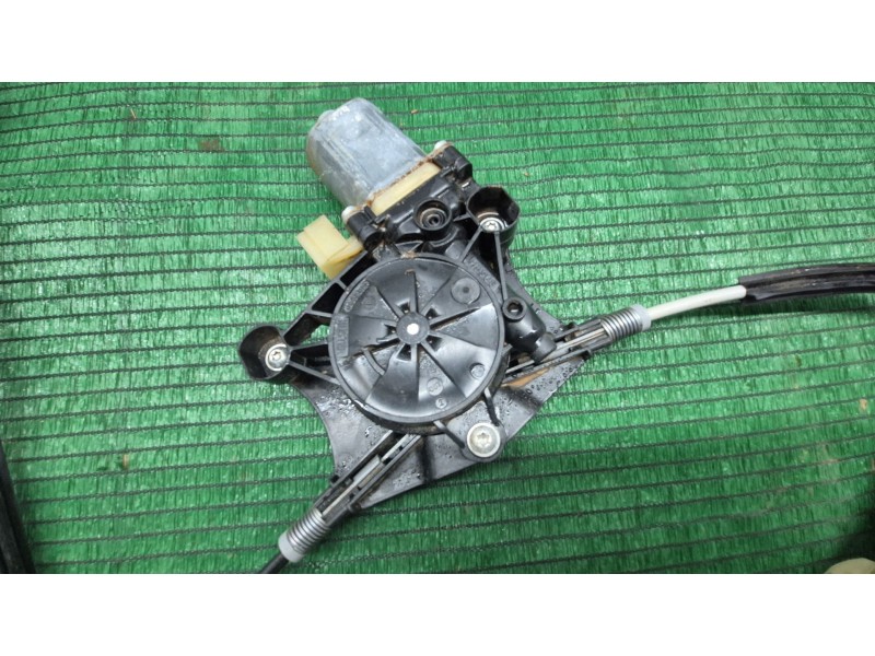 Recambio de elevalunas delantero derecho para volkswagen tiguan (ad1, ax1) 1.5 tsi referencia OEM IAM   