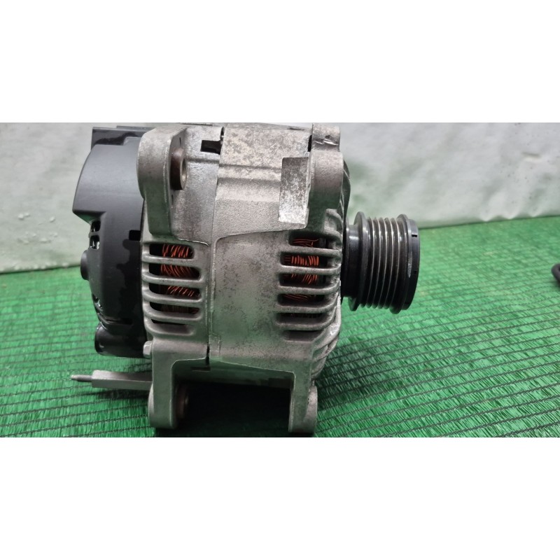 Recambio de alternador para volkswagen passat b6 (3c2) 2.0 tdi 16v referencia OEM IAM   
