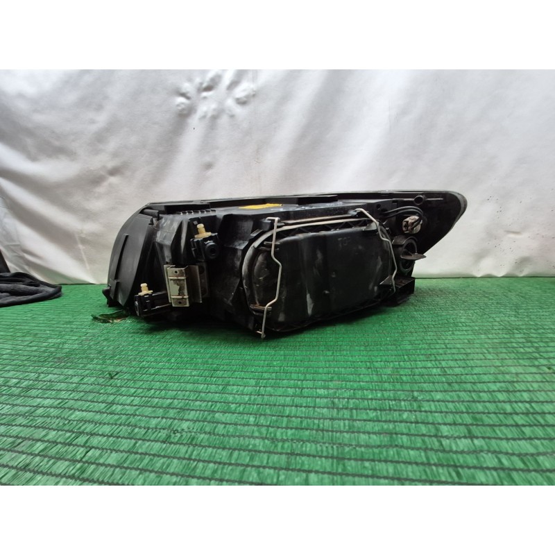 Recambio de piloto trasero derecho para toyota yaris (_p13_) 1.4 d (nlp130_) referencia OEM IAM 30698886 30698886 30698886