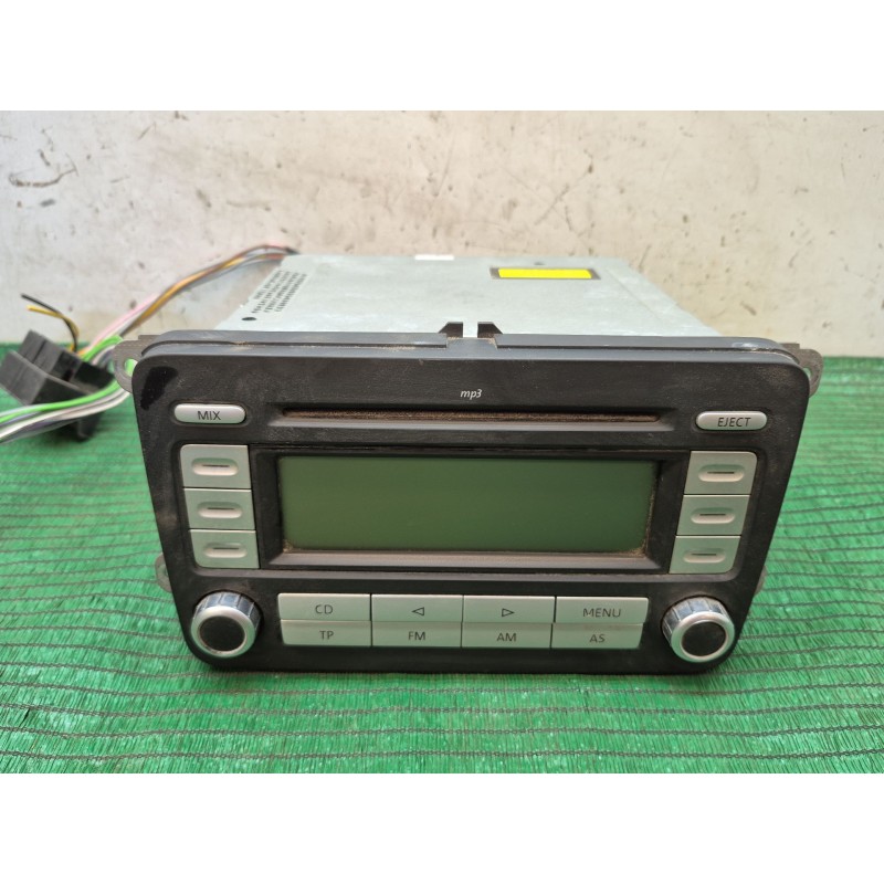 Recambio de sistema audio / radio cd para volkswagen passat b6 (3c2) 2.0 tdi 16v referencia OEM IAM   