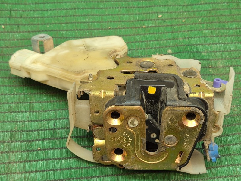 Recambio de cerradura puerta delantera derecha para nissan x-trail (t30) comfort referencia OEM IAM   