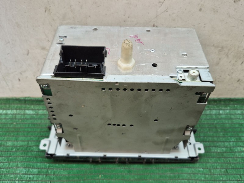 Recambio de sistema audio / radio cd para ford mondeo ber. (ca2) ambiente referencia OEM IAM   