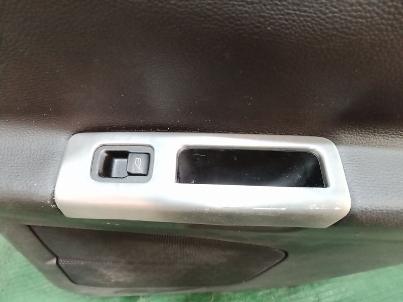Recambio de guarnecido puerta trasera derecha para volvo v50 (545) 1.8 referencia OEM IAM   