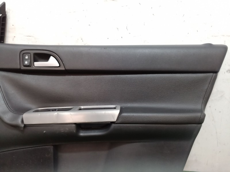 Recambio de guarnecido puerta delantera derecha para volvo v50 (545) 1.8 referencia OEM IAM   