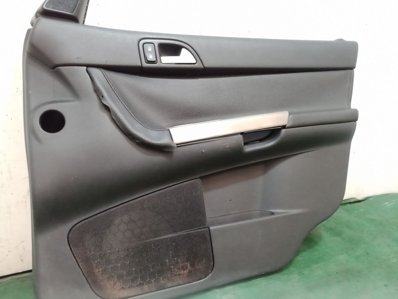 Recambio de guarnecido puerta delantera derecha para volvo v50 (545) 1.8 referencia OEM IAM   