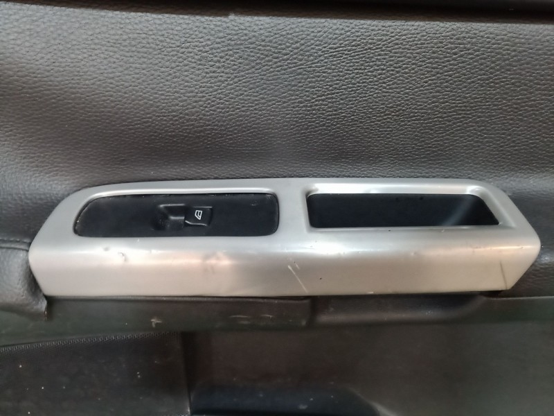 Recambio de guarnecido puerta delantera derecha para volvo v50 (545) 1.8 referencia OEM IAM   