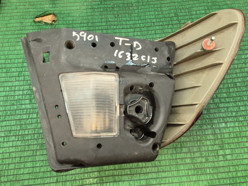 Recambio de piloto trasero derecho para bmw 3 (e46) 320 d referencia OEM IAM   