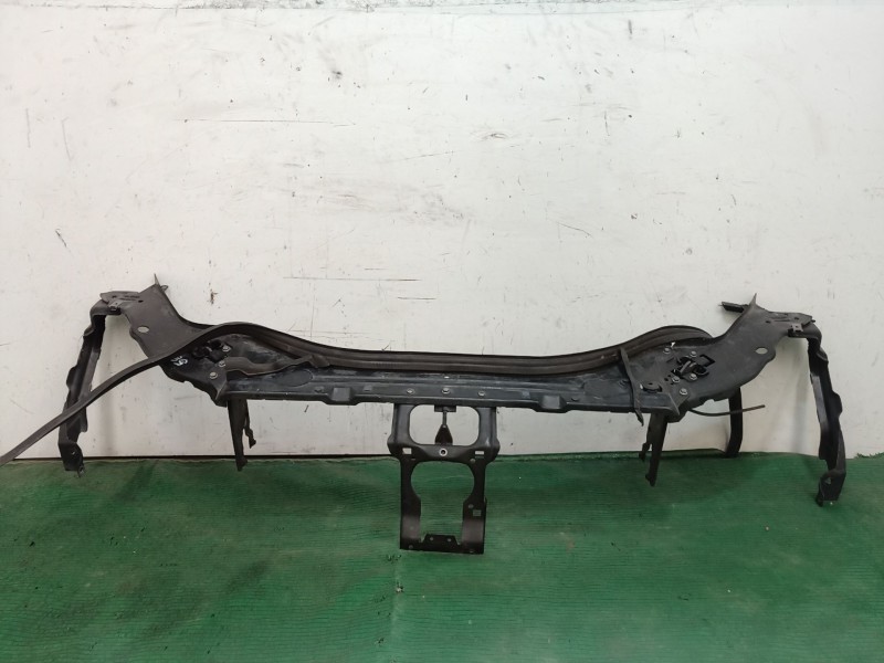 Recambio de travesaño superior para mercedes-benz clase e (w211) e 220 cdi (211.006) referencia OEM IAM   