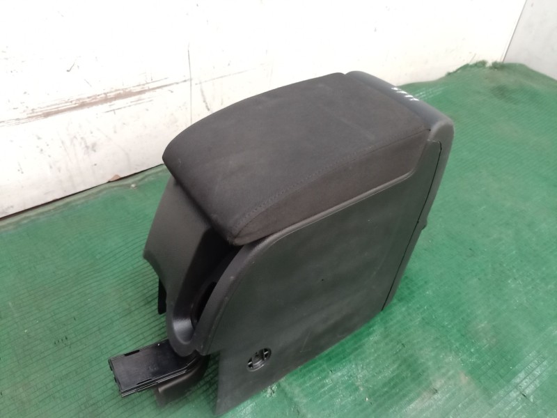 Recambio de consola central trasera para volkswagen golf plus v (5m1, 521) 1.6 tdi referencia OEM IAM   